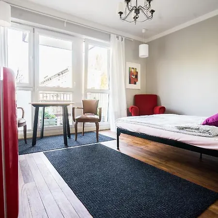 Saskasummer Apartment *