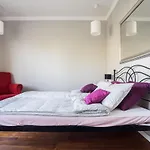 Saskasummer Apartment